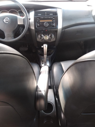 Nissan Livina Livina Sl 1.8 16v (flex) (aut) 2011/2012
