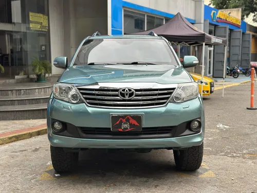 Toyota Fortuner 2012 Automático
