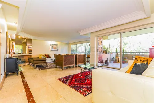 Departamento En Arriendo De 6 Dorm. En Las Condes