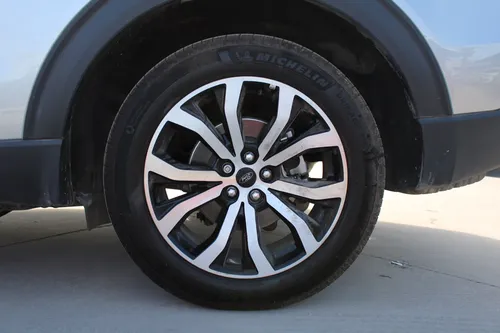 Ford Explorer 2023