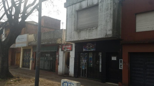 Imagen 2 de 5 de Local - Pilar
