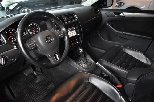 Volkswagen Vento 2.0 Sportline Tsi 200cv Bi-xenon Dsg 2014