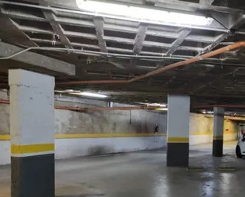 Imagen 2 de 12 de Venta Cochera Y Baulera Barrio Gral Paz