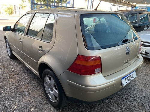 Imagem 7 de 13 de Golf 1.6 Mi 8v Gasolina 4p Manual