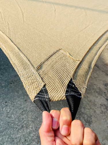Imagen 6 de 10 de Malla Sombra 3x5 M 90% Beige Raschel Lista Para Colocar