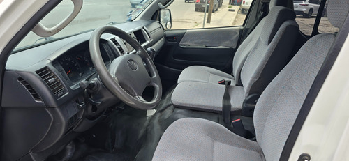 Toyota Hiace 2.7 Bus 15 Pas Mt