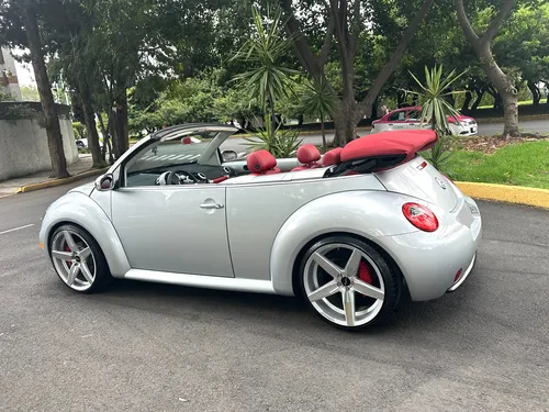 Volkswagen Beetle 2.0 Cabrio Turbo 5vel Piel Mt