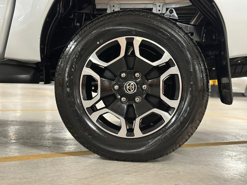 Toyota Hilux 2.8 Tdi Srx Cab. Dupla 4x4 Aut. 4p