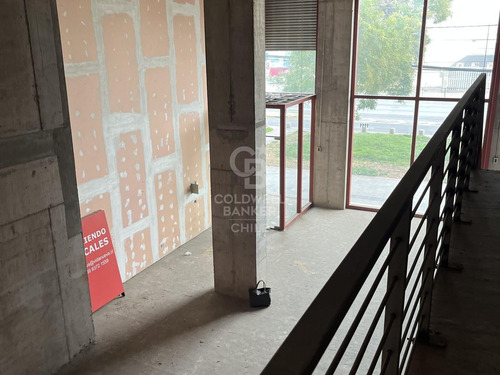Local De 252m2 En Matucana Gran Flujo Peatonal