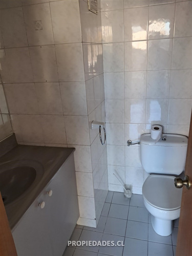 Departamento En Arriendo De 1 Dorm. En Las Condes