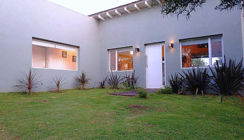 Hermosa Casa Sobre Loma En Senderos 3