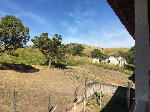 Chácara Com 3 Quartos, 97000 M² Por R$ 1.950.000 - Monjolos - São Gonçalo/rj - Ch0003