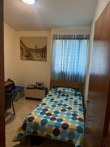Townhouse. En Villa Venezia Manantial, Naguanagua. LG