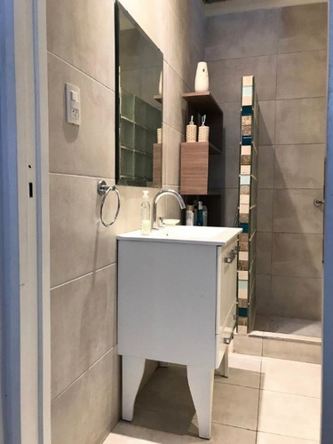 Imagen 8 de 14 de Departamento Tipo Casa En Venta En Lanus Oeste