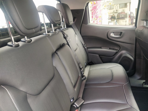 Imagen 12 de 18 de Fiat Toro Freedom 1.8 At6 16v 4x2 My22 No Plan De Ahorro!!!!