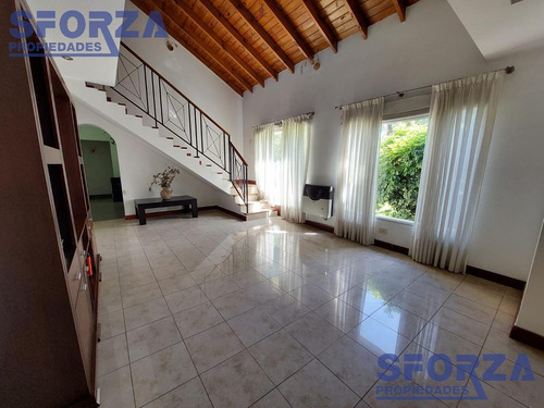 Imagen 9 de 30 de Casa En Venta En Barrio El Cortijo