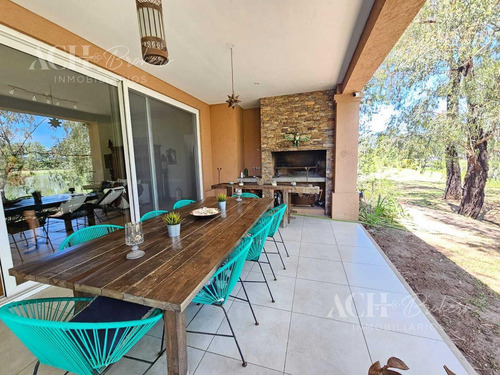 Casa En Alquiler En Las Glorietas, Nordelta, Tigre