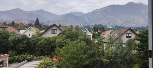 Hermosa Casa En Arriendo En La Reina