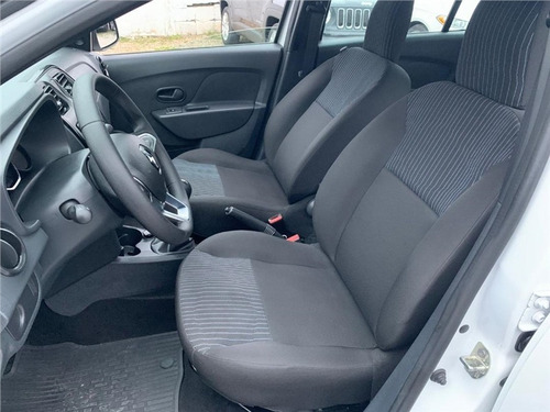 Imagem 9 de 10 de Renault Logan 1.0 12v Sce Flex Life Manual