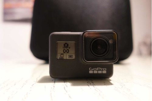 Gopro Hero 7 Black + Accesorios (seminueva)