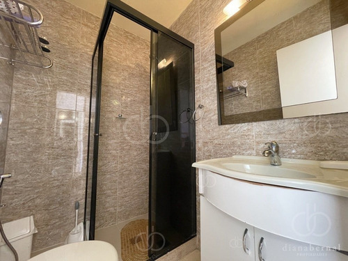 Imagen 12 de 15 de Apartamento En Venta En Primera Fila De Playa Mansa Con Parrillero Y Estufa A Leña