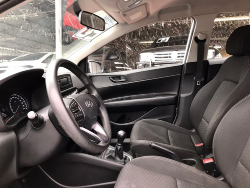 Imagem 13 de 14 de Baixo Km! Hyundai / Hb20 Vision Completo 1.0 Flex 2020