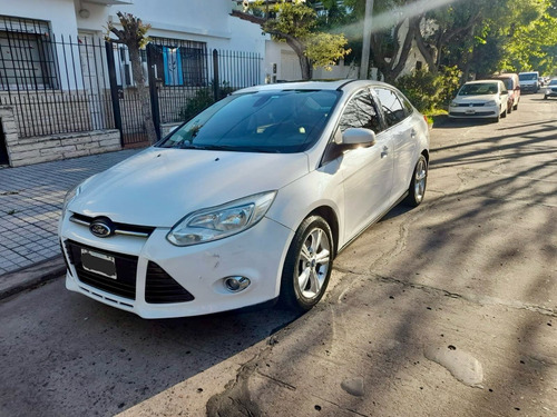 Ford Focus III 2.0 Sedan Se Plus Mt