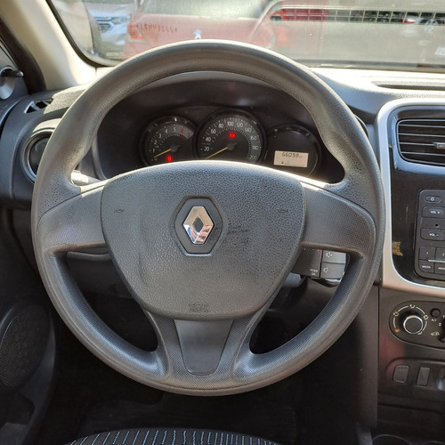Imagen 11 de 17 de Renault Sandero Expression Pack 1.6 2018