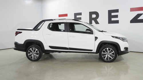 Fiat Strada 1.3 Volcano Cvt