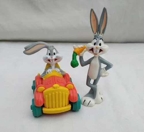 2 Figuras Bugs Bunny Vintage