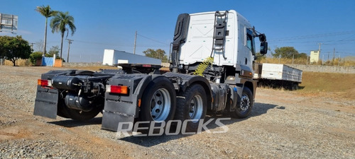 Imagem 5 de 13 de Ford Cargo 2842 6x2 2015/15 40327km (8920)