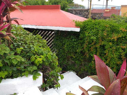 Casa Sola En Burgos, Temixco, Morelos - Caen-ve-803-cs