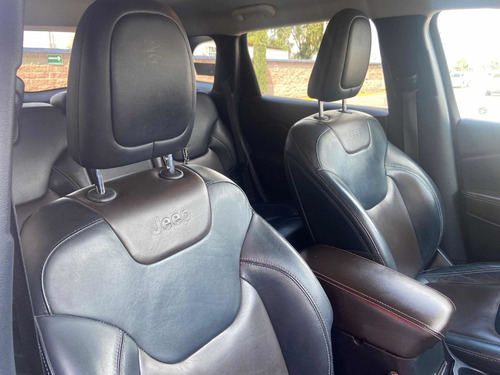 Imagen 13 de 15 de Jeep Cherokee 2015 2.4 Latitude Mt
