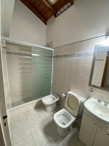 Imagen 20 de 23 de Casa En Venta De 5 Ambientes Bella Vista