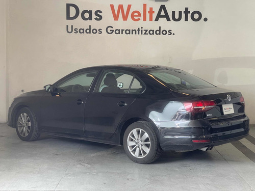 Imagen 4 de 13 de Volkswagen Jetta 2.5 Comfortline Tiptronic At 2016