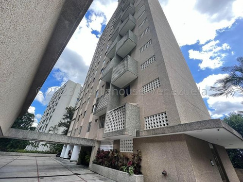 Apartamento En Venta Altamira 24-9514