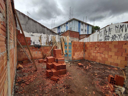 Sobrado Com Dois Quartos Próx. Ao Jacomar Do Sitio Cercado - So1235
