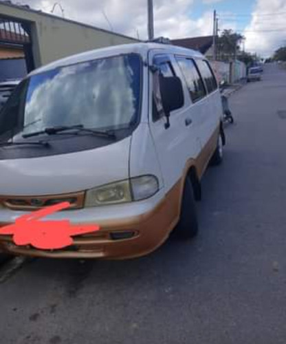 Imagem 2 de 3 de Kia Besta 1999 2.7 Gs 4p