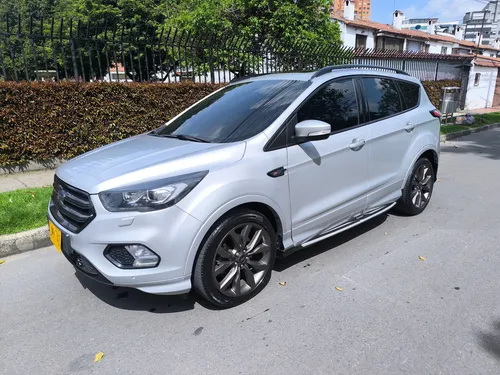 Ford Escape ST LINE AWD 4X4 TITANIUM