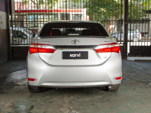 Imagen 15 de 16 de Toyota Corolla 1.8 Xei Mt