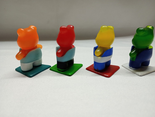Muñeco De Plástico Panditas Plak Olimpicos De Ricolino 2022 (Usado)