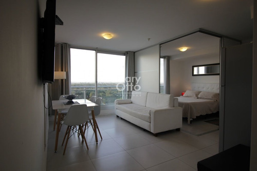 Imagen 7 de 14 de Vendo Apartamento De 1 Dormitorio, Piso Alto, En Zona Roosevelt, Punta Del Este.