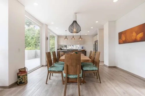 Casa En Venta En La Calera. Cod V5661