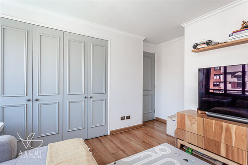 Departamento Remodelado En Venta De 3 Dorm. En Las Condes