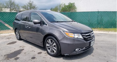 Honda Odyssey 3.5 Touring V6/ At