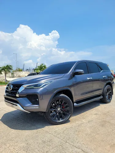 Toyota Fortuner Srv 2,4l Diesel 2022