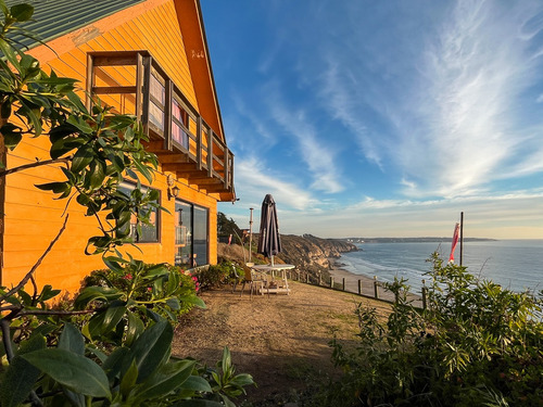 Hostal Con Impresionante Vista En Cerro Tacna, Maitencillo