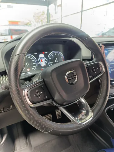 Volvo XC40 2.0 T5 Awd R-design