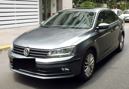 Imagen 12 de 25 de Volkswagen Vento 1.4 Highline Aut
