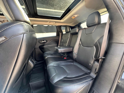 Jeep Cherokee 2.4 Limited Premium Plus